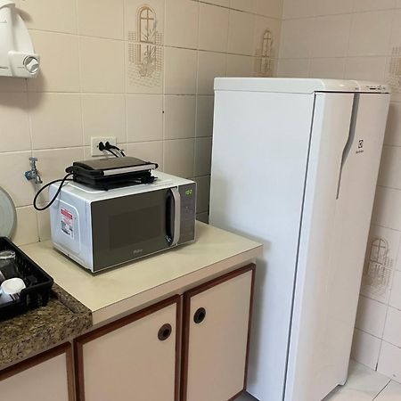 Apartamento Com Varanda E Suite Enseada グァルジャー エクステリア 写真