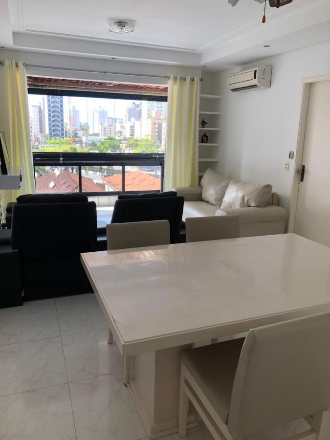 Apartamento Com Varanda E Suite Enseada グァルジャー エクステリア 写真
